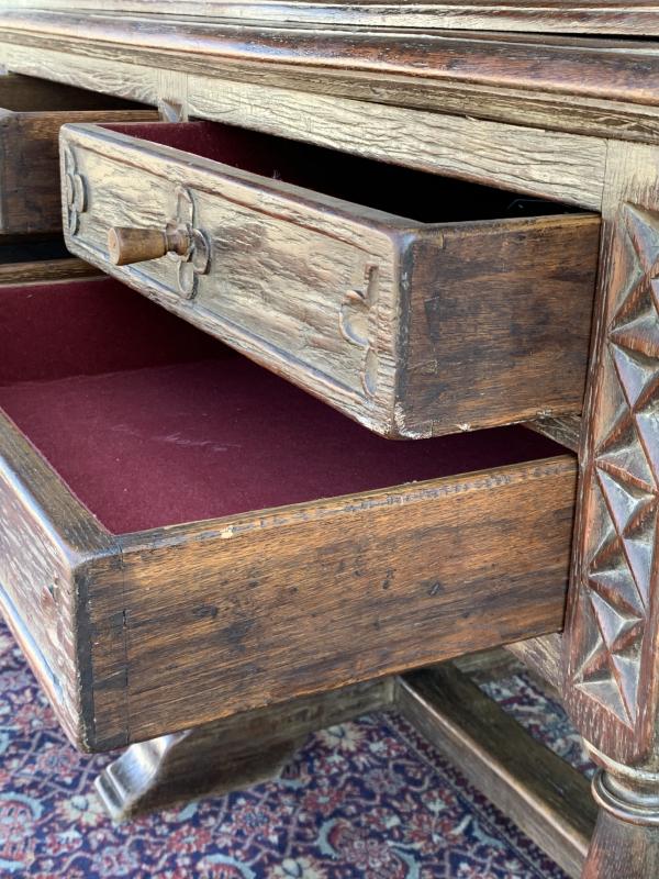 Buffet cabinet Renaissance Spanish Period XIX 18th