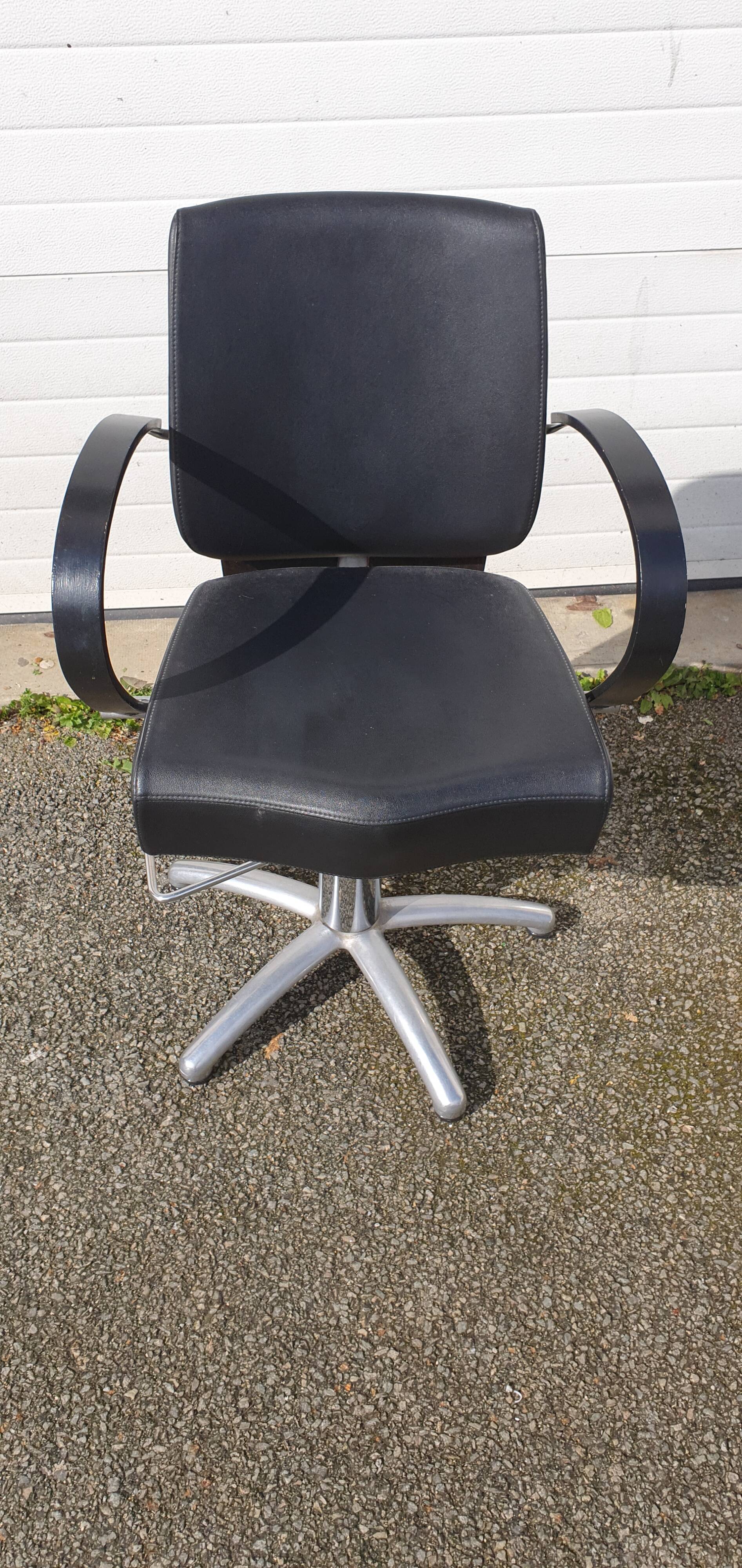 Hairdresser's chair, barber