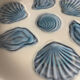 Lot d’assiettes à huîtres en céramique bleue – Assiettes coquillages r