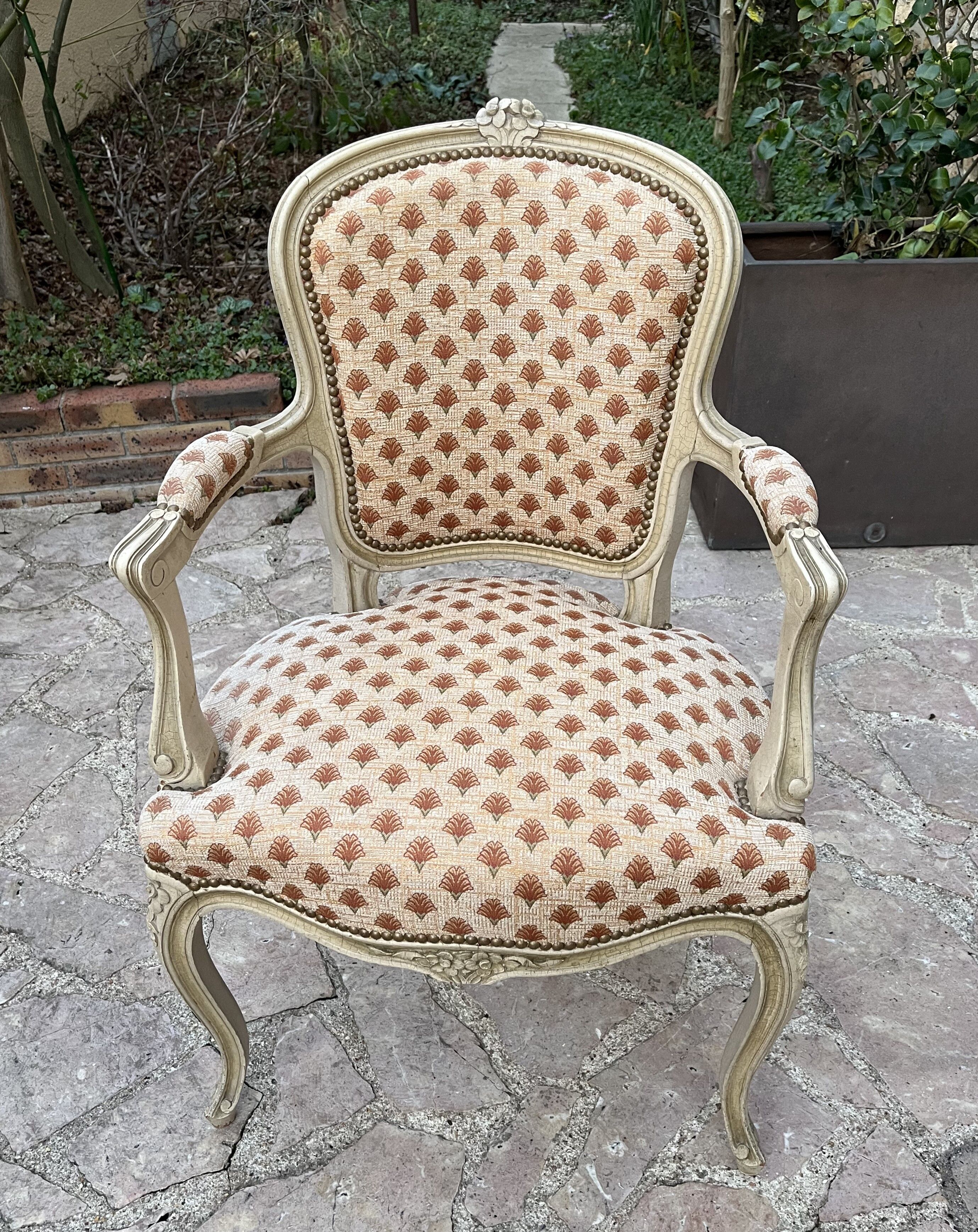 Fauteuil cabriolet Louis XV