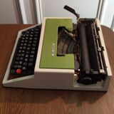 Union 320 typewriter