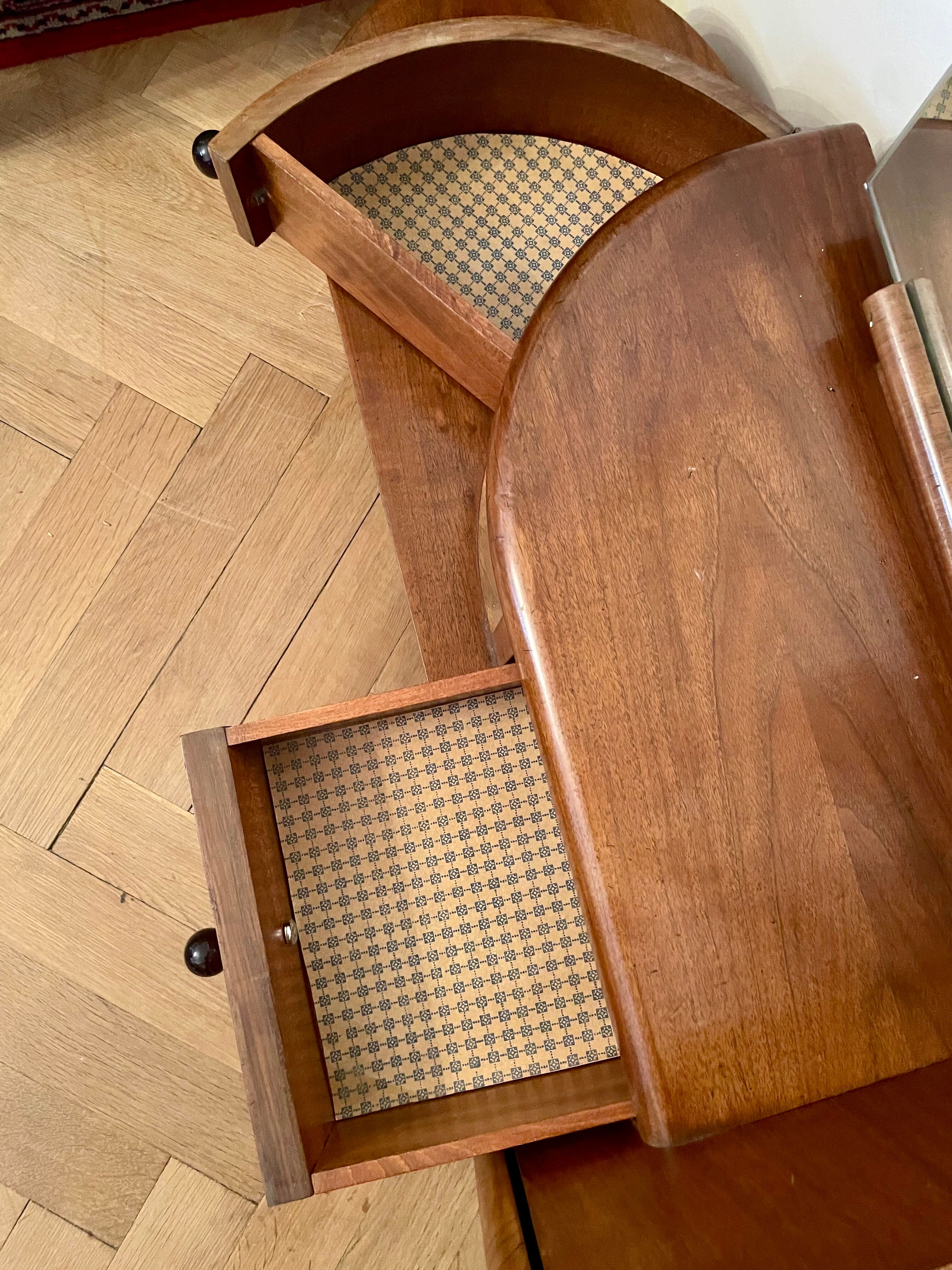 Miroir vintage Art déco avec tiroirs,Tchécoslovaquie années 1930
