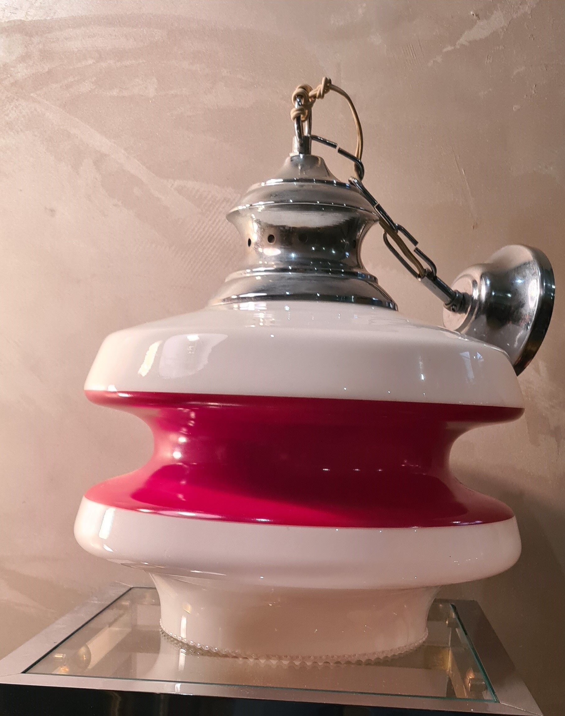 Pendant lamp 1960 to 70 in opaline 2 colors, 30x40