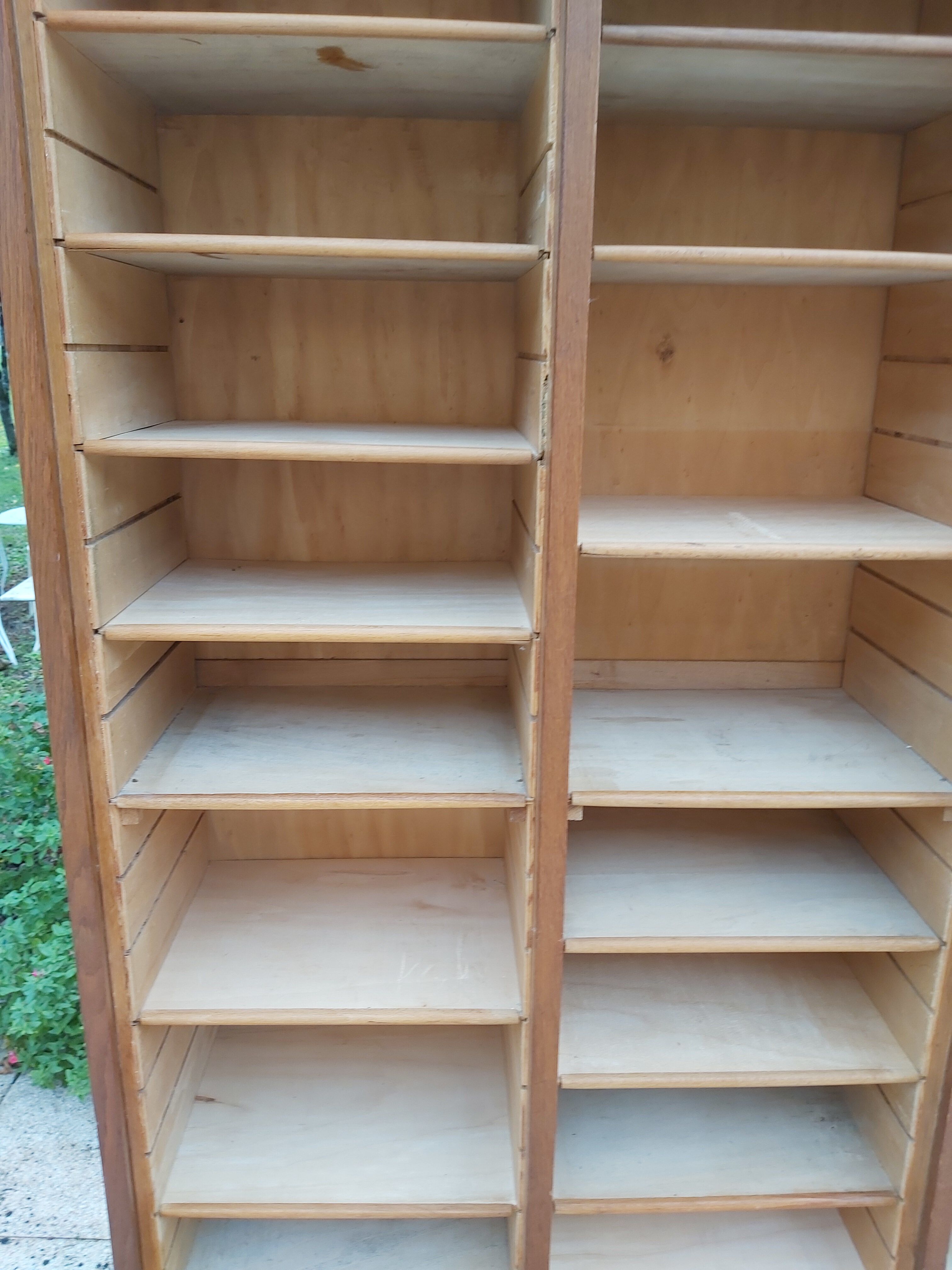 Triple oak curtain binder