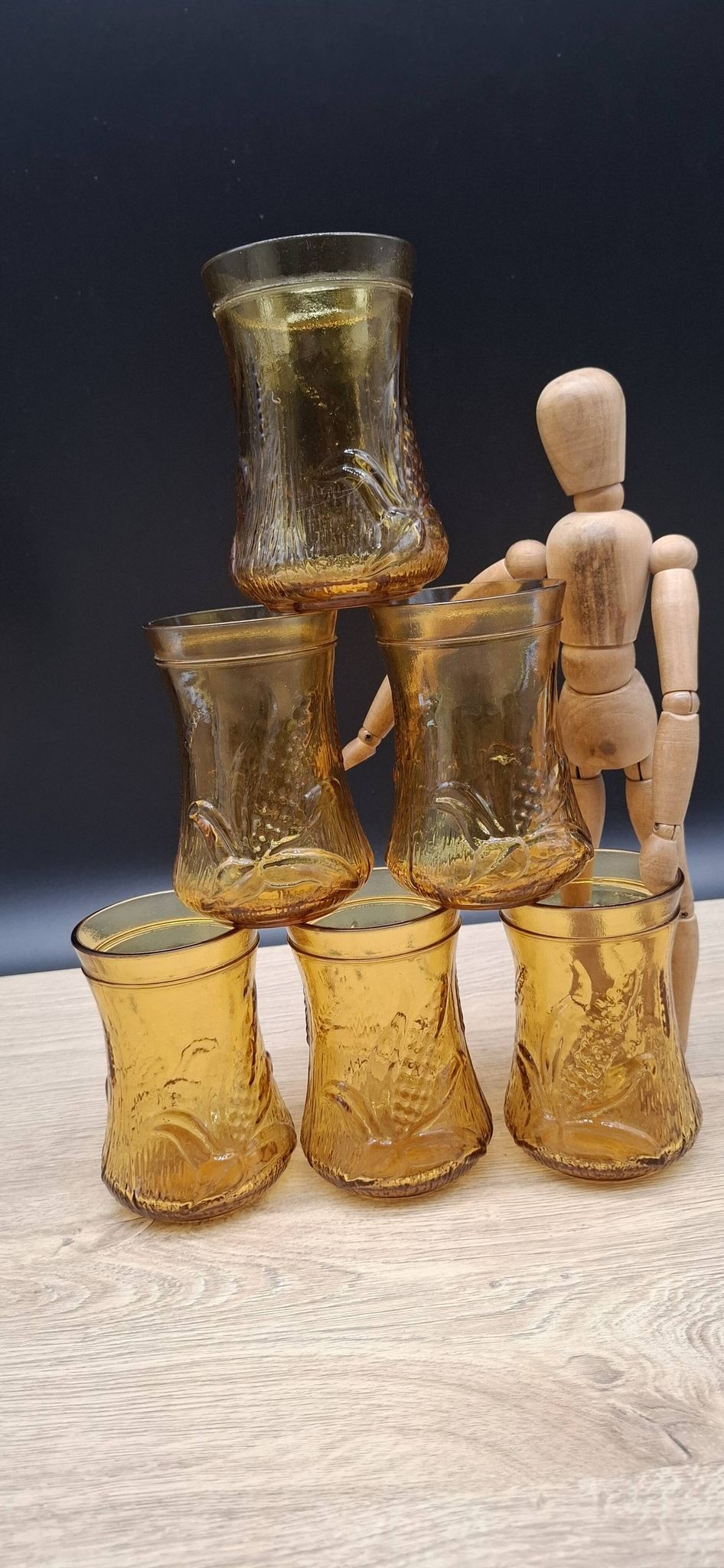 Set of 6 Italian ochre glasses