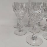 8 grands verres en cristal de saint Louis, modèle Moselle. Années 30.