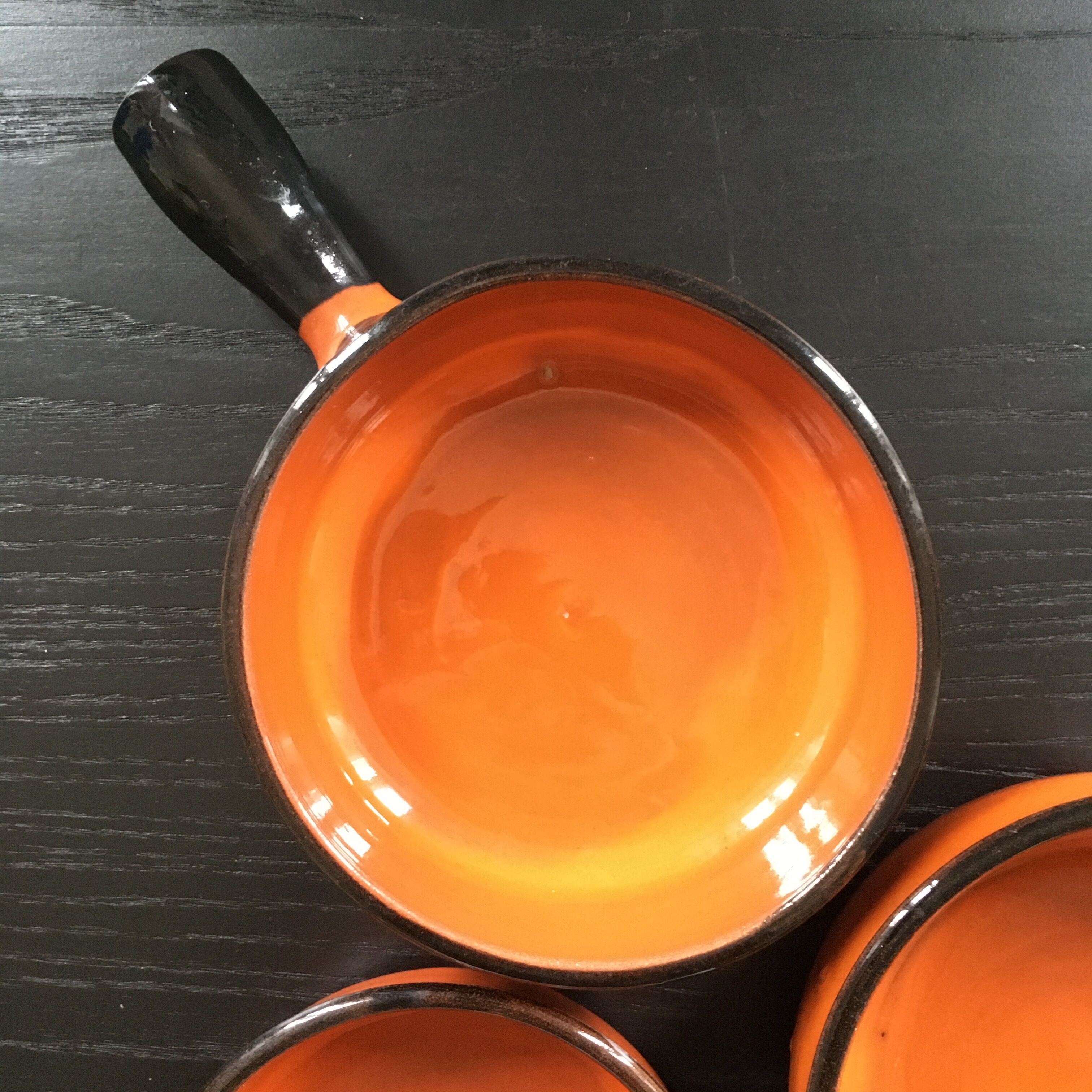 Lot 3 poêlons orange et noir