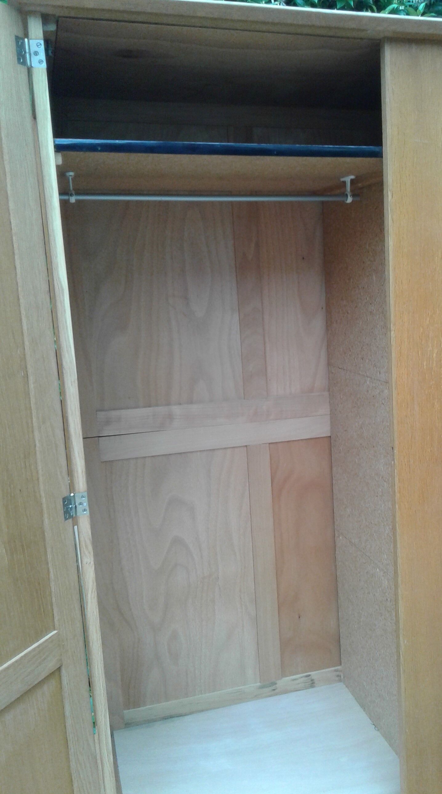 Cabinet vintage feet compass