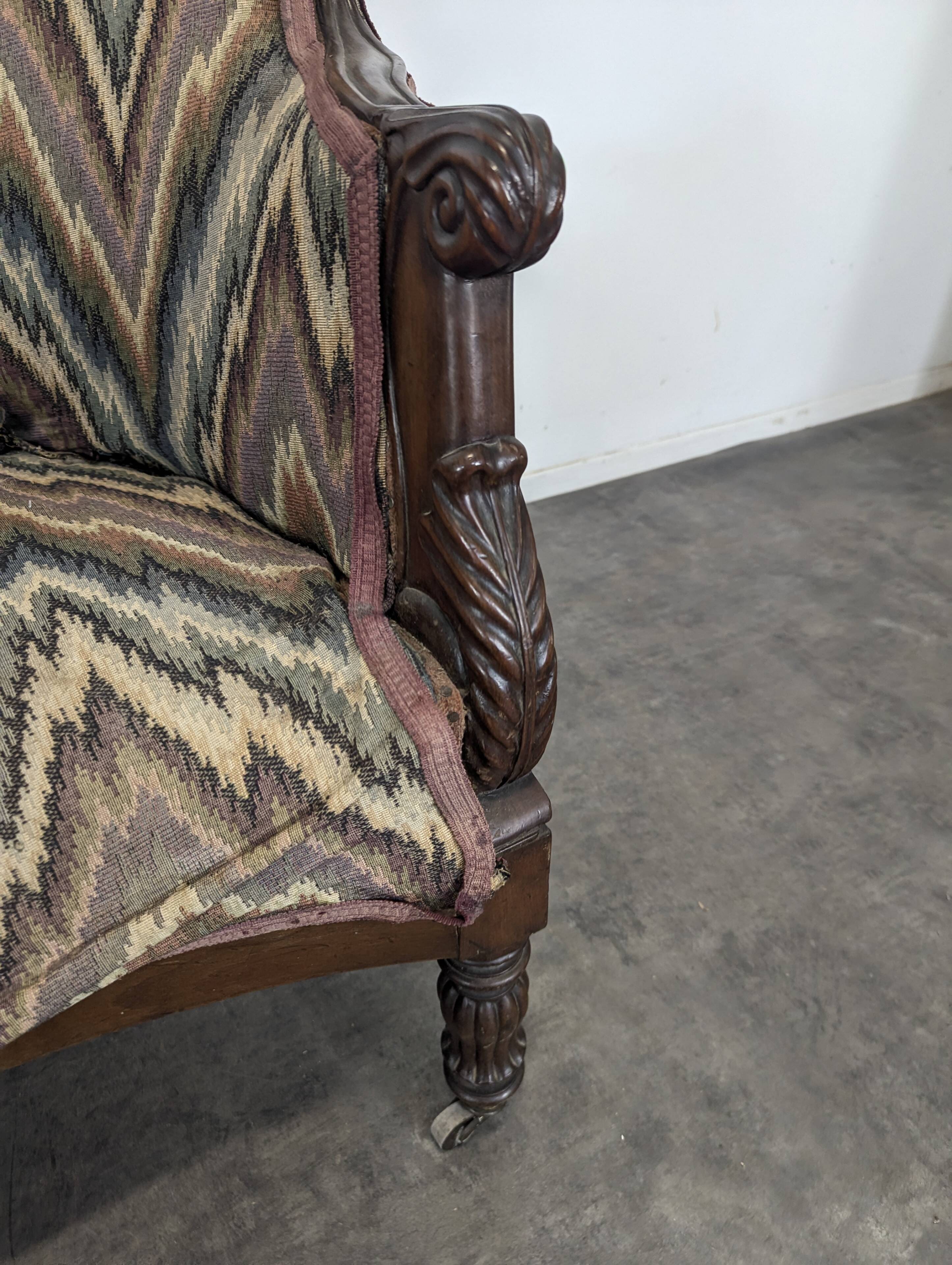 Mahogany banquette sofa in Louis Philippe style.