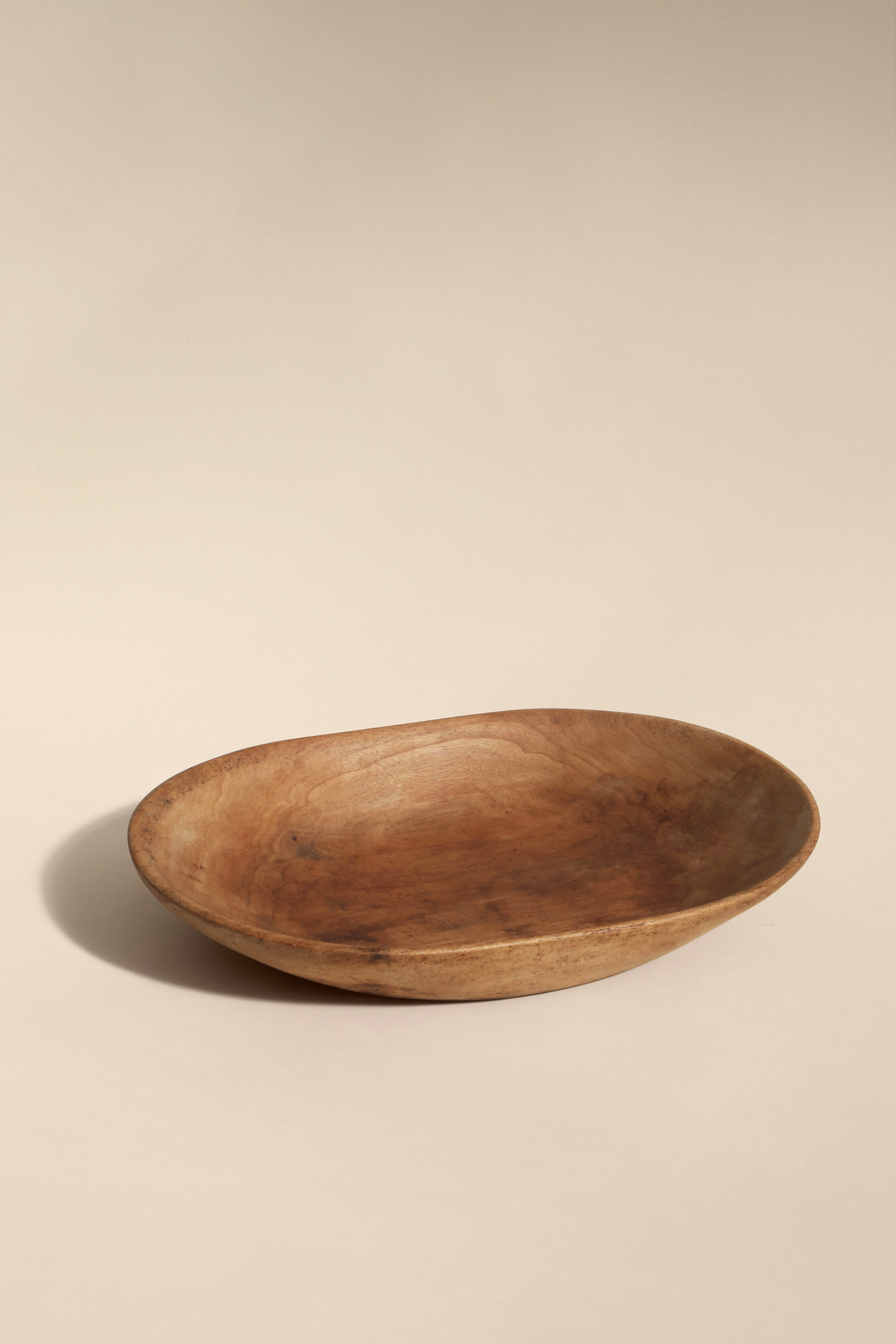 Large dish in raw wood