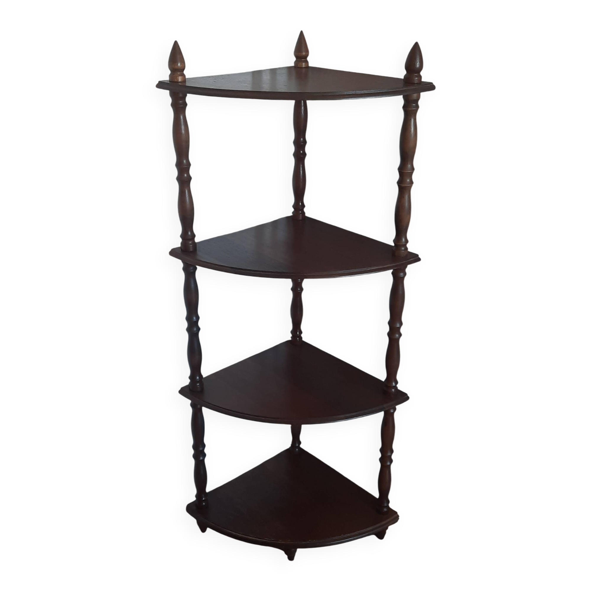 Corner shelf on wooden legs