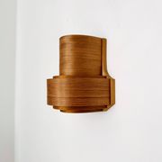 Ensemble de 2 lampes murales en bois par Hans Agne Jakobsson