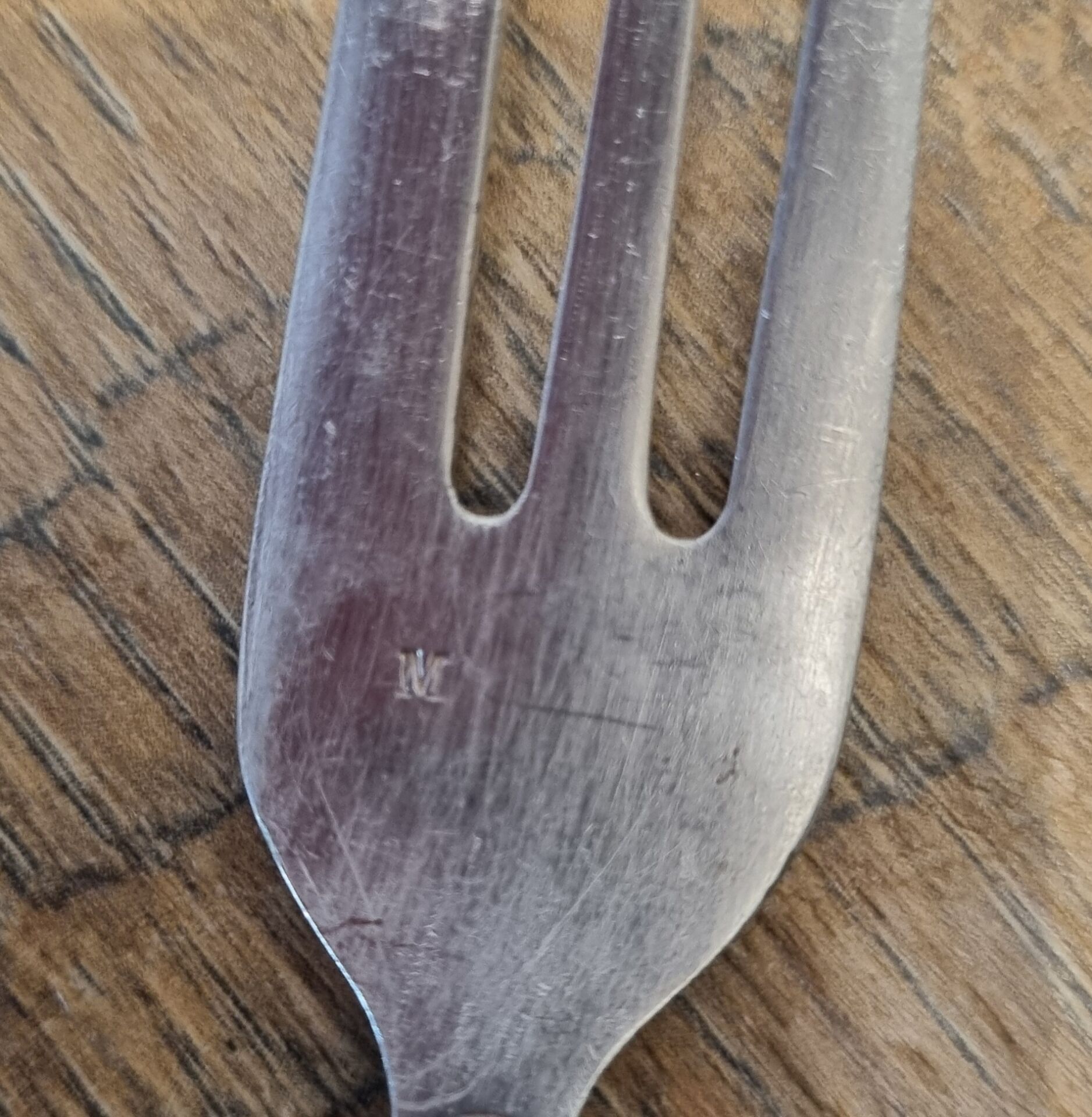 5 silver cake forks from the mid-20th century