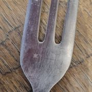 5 fourchettes à gâteau argent milieu XXème