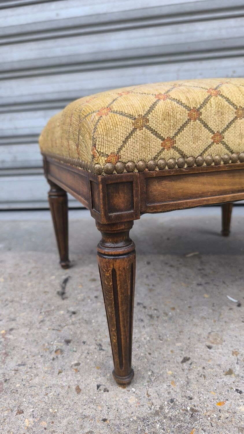 Louis XVI period wooden and velvet ottoman