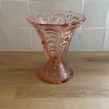 Pop-up Christmas 2022 - Vintage Pink Glass Vase Molded 1960