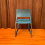 Chaise Tip Ton, conçue par Edward Barber, Jay Osgerby, Vitra