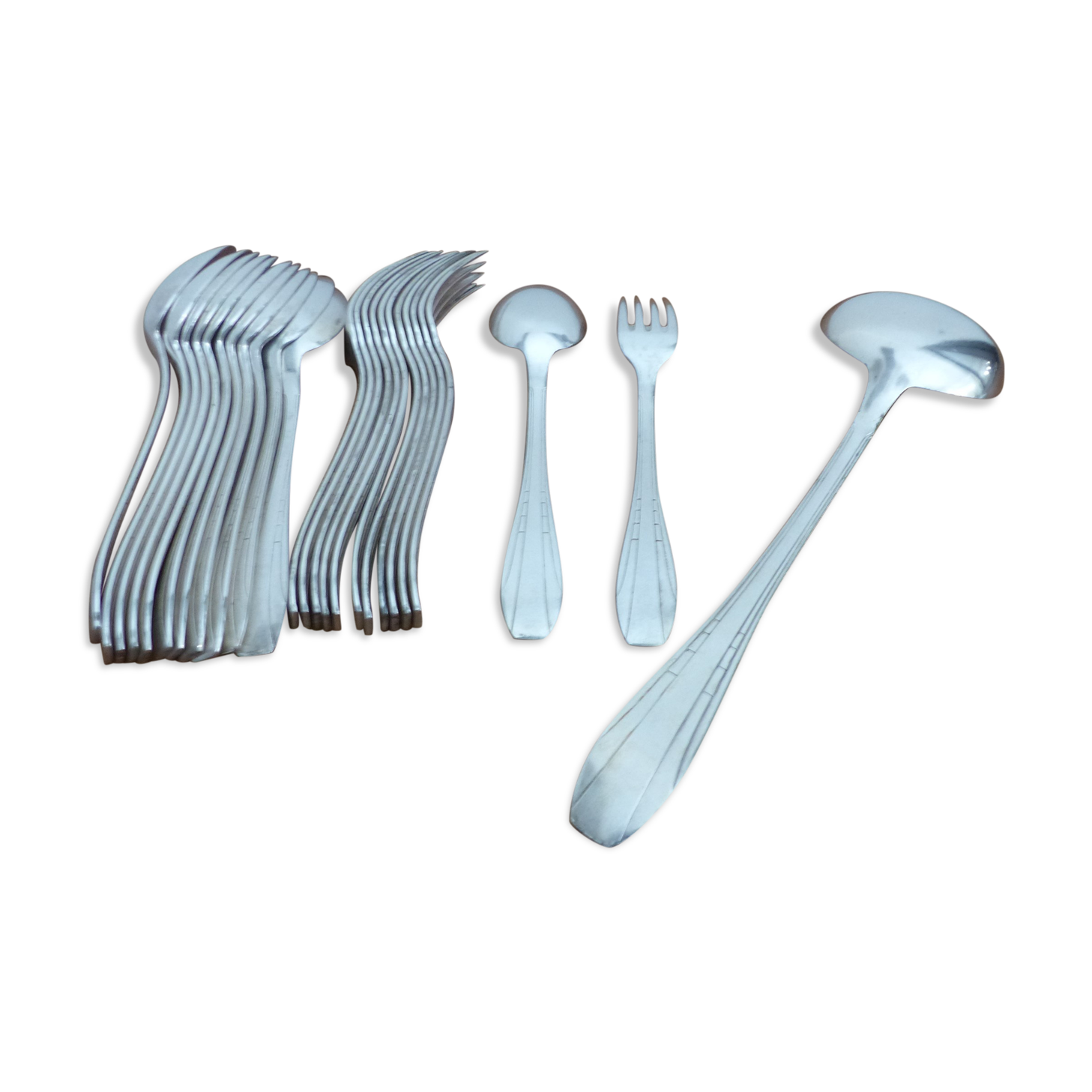 Silver metal housewife 12 cutlery and a ladle