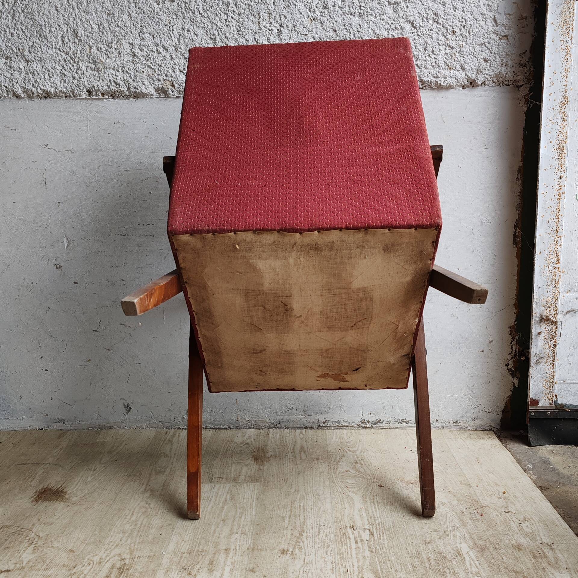 Henryk Lis 300-190 Mid Century Modern Polish lounge chair