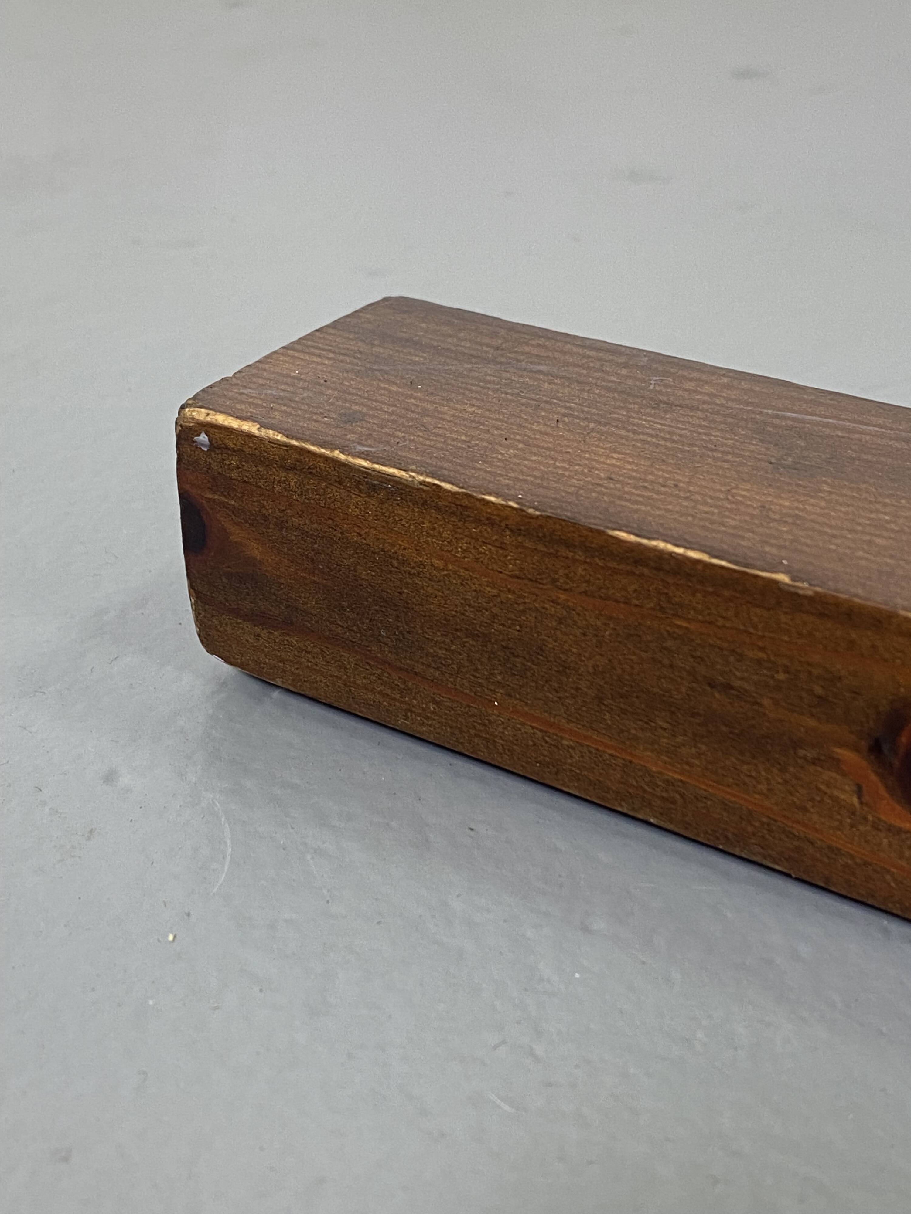 Porte manteau à pied ou valet de chambre