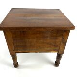 Wooden entrance trunk stool