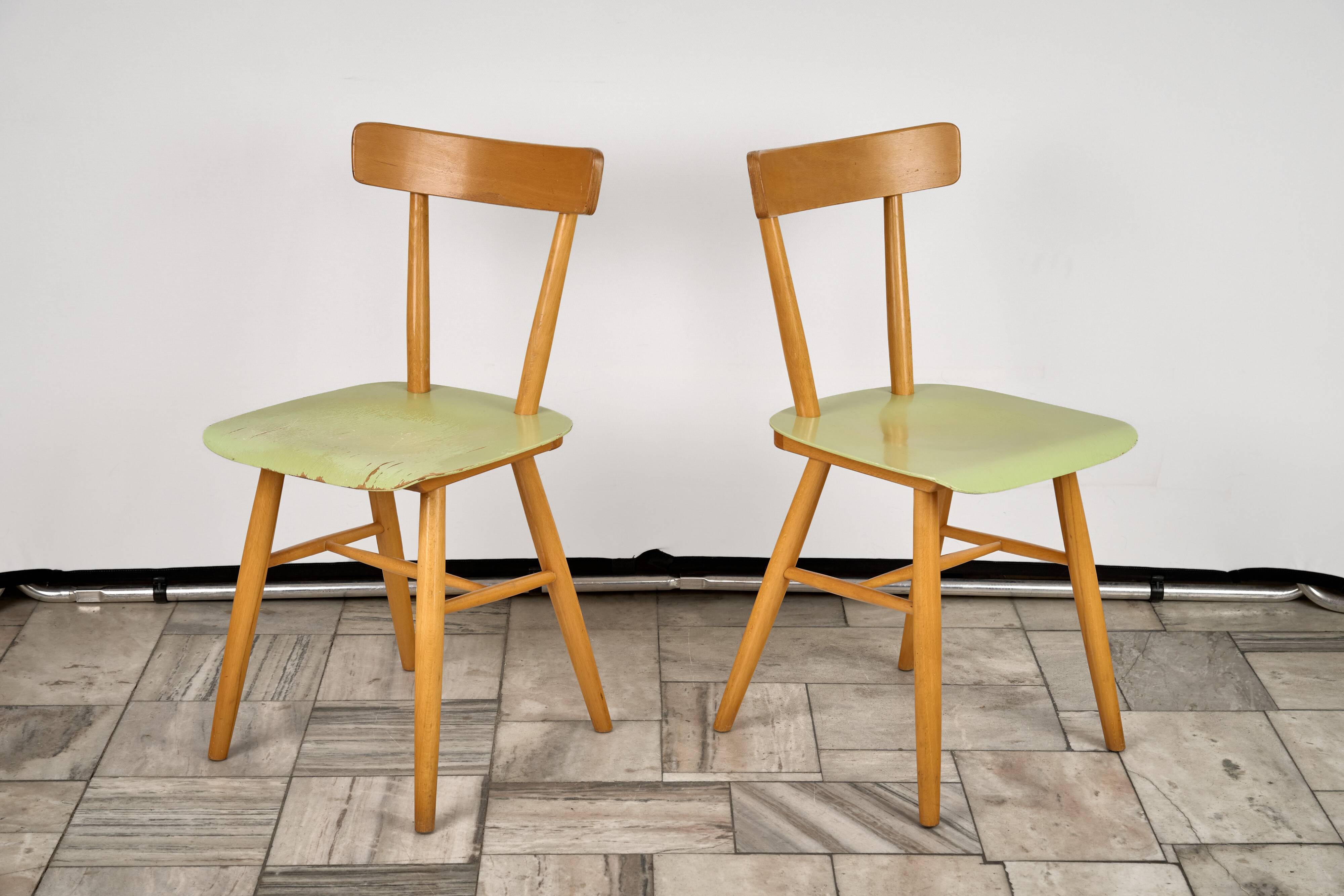 Set of 2 Beech Chairs, 1960s, Czechoslovakia