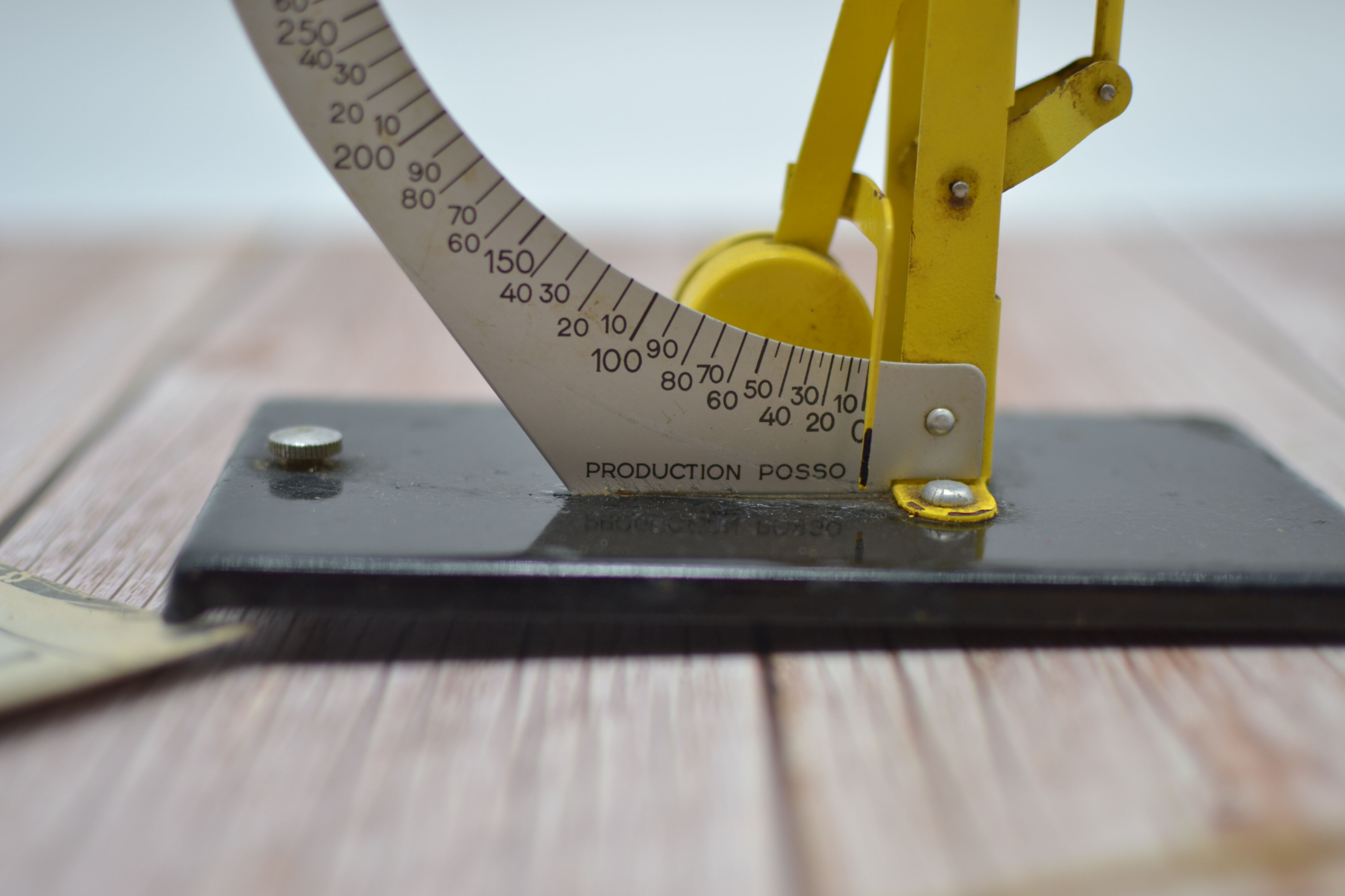 Old metal Posso industrial style household scale