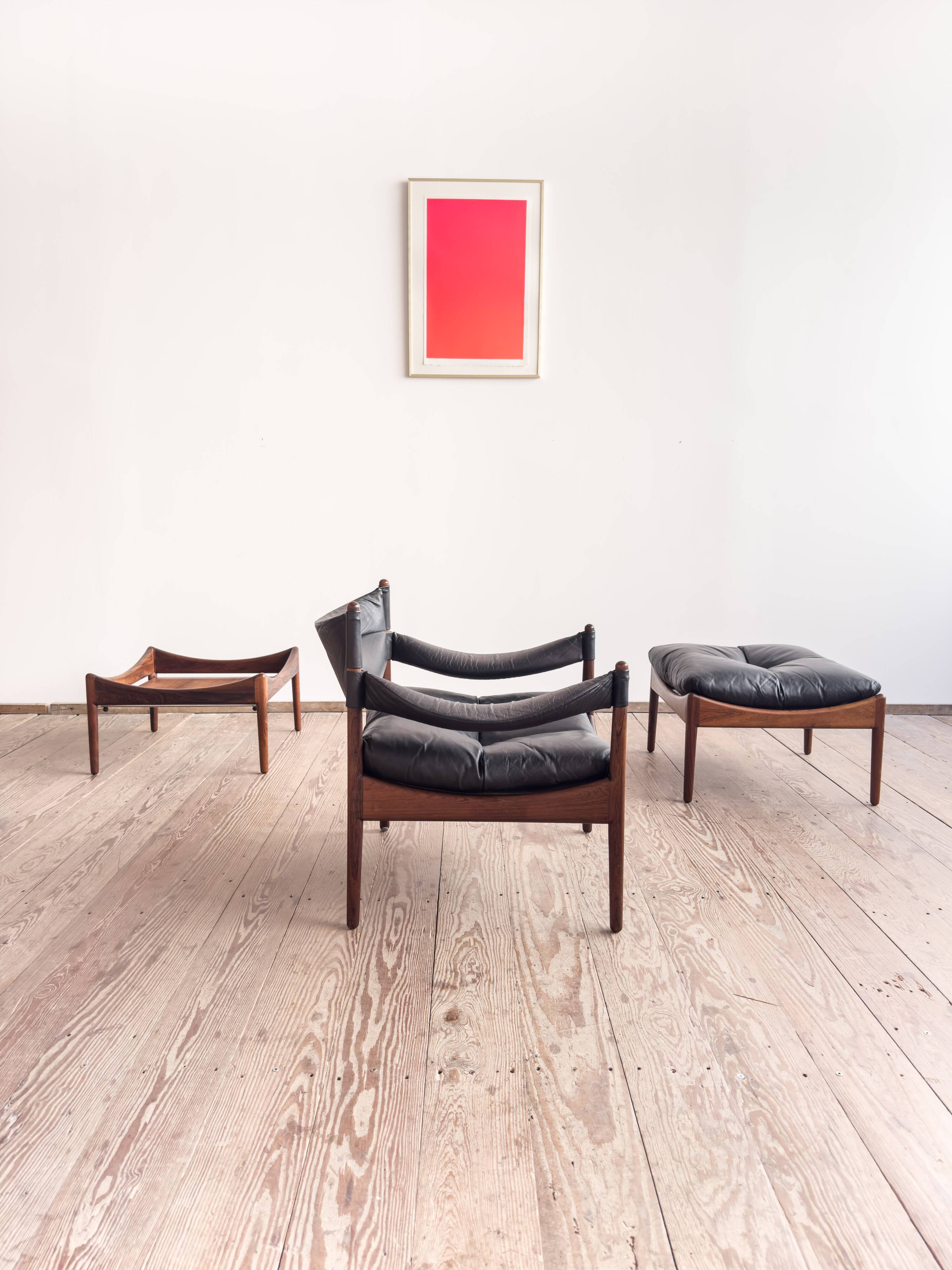 Ensemble danoise avec fauteuil, repose-pieds et table par Kristian Vedel