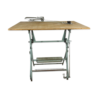 Architect's drawing table