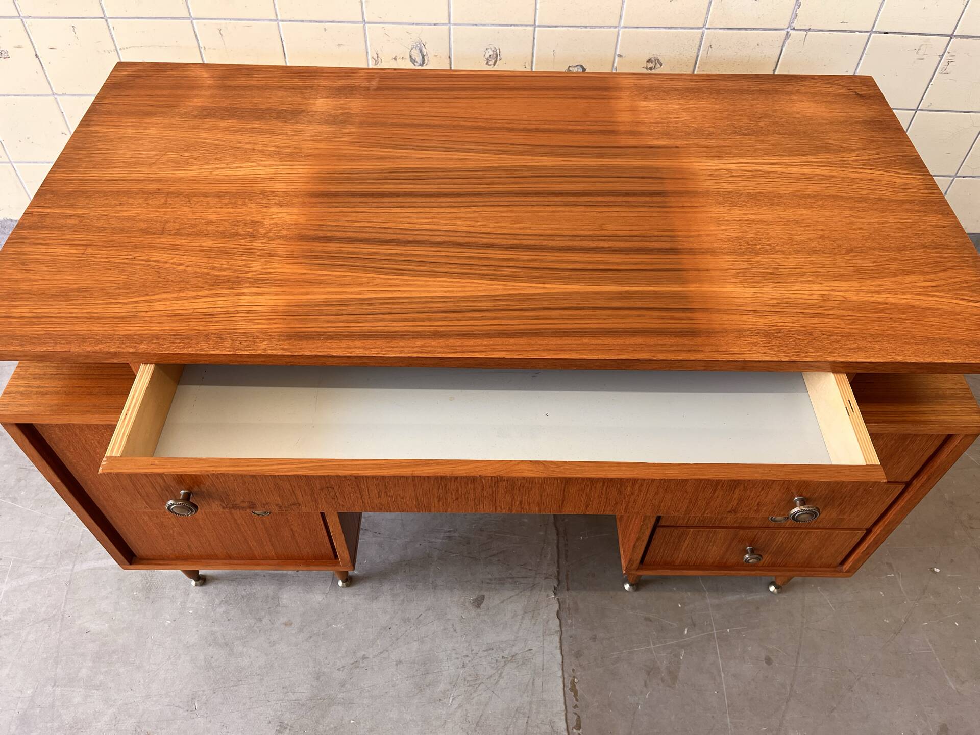 Vintage desk by MDK