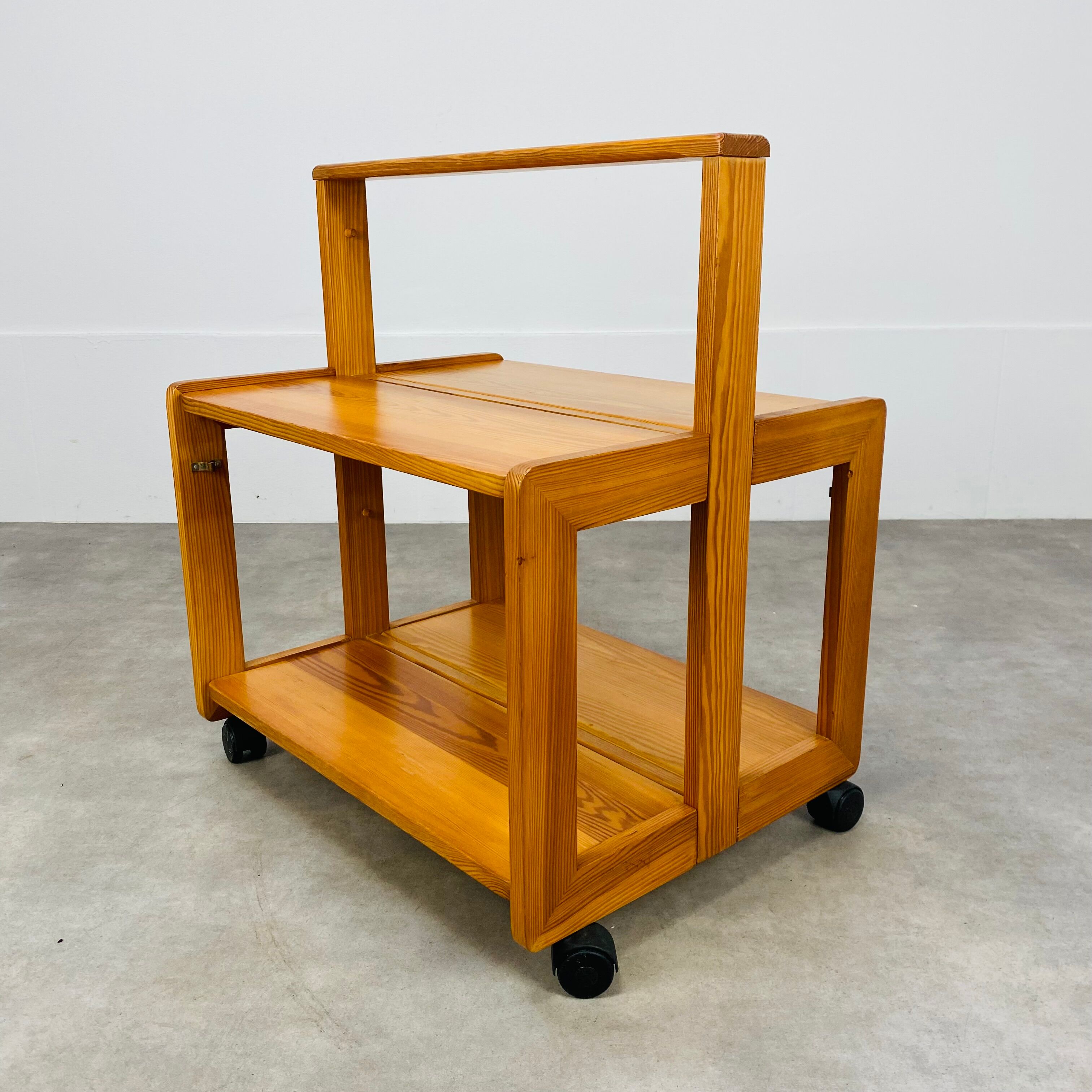 Folding tray in pine 70s vintage Scandinavian design