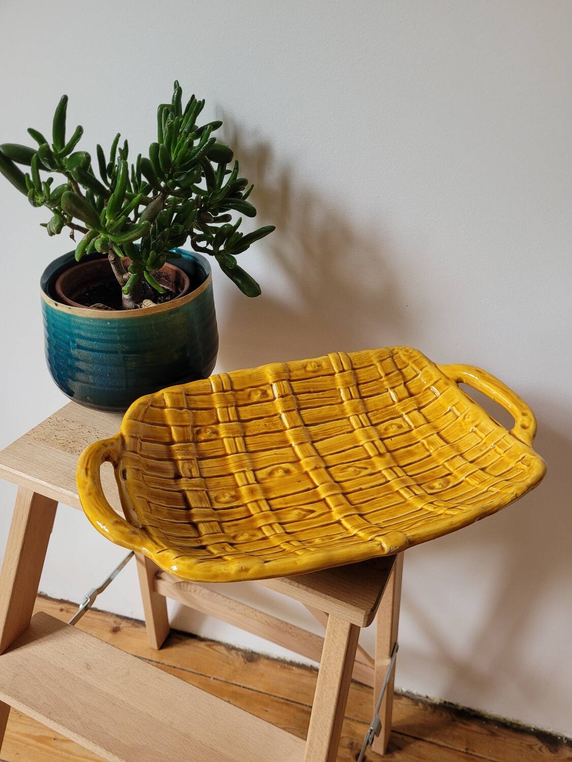 Vallauris fruit dish / bowl