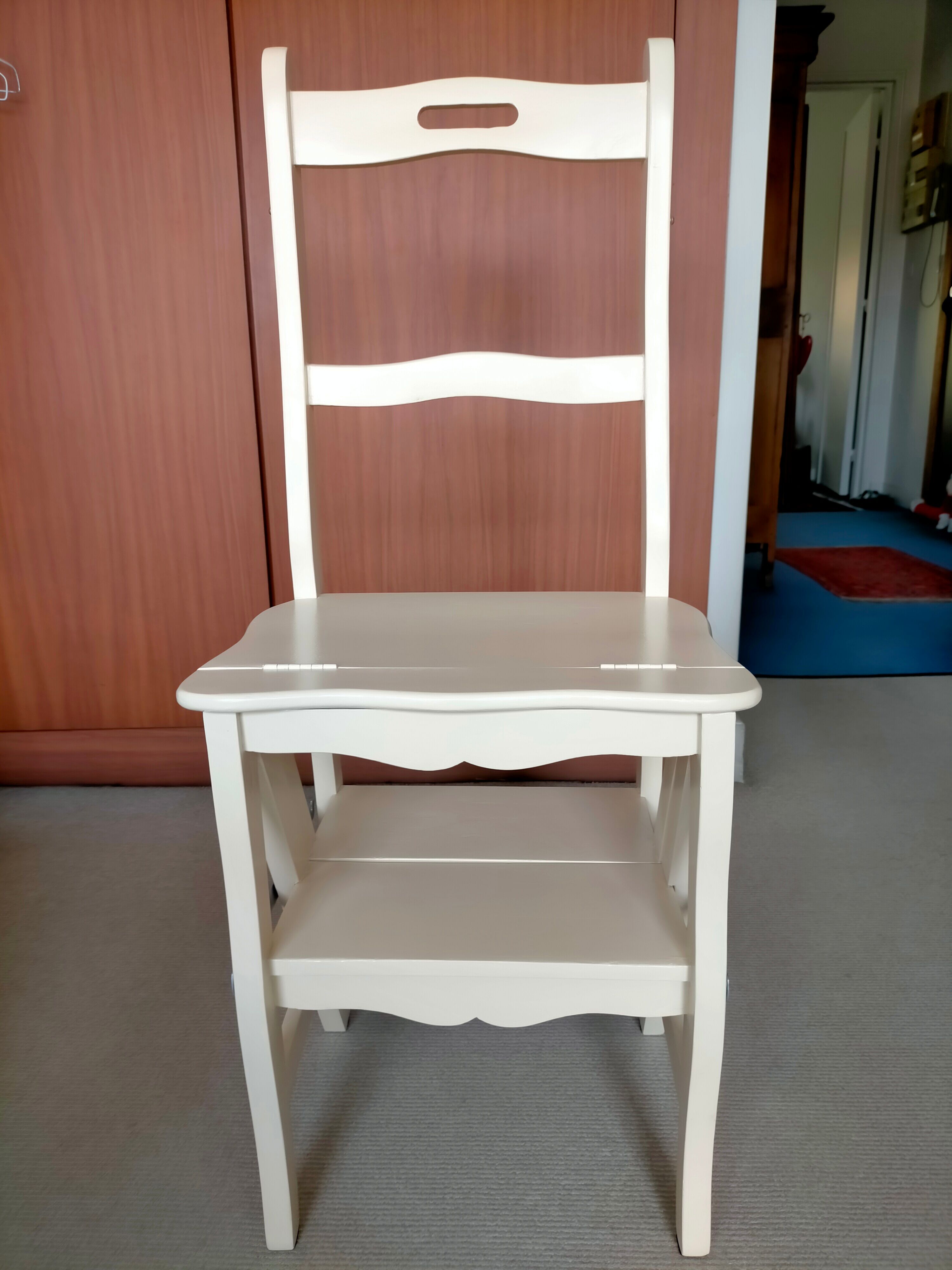 Vintage stepladder chair