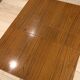 Table en formica marron pliante