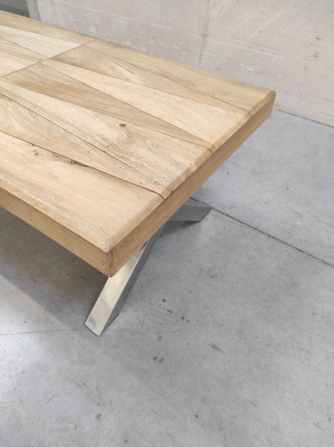 Mango wood coffee table, 90's
