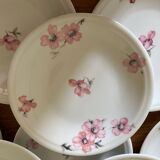 10 porcelain dessert plates with floral pattern