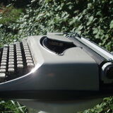 Typewriter polyjo