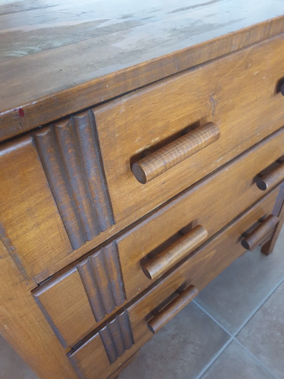 Vintage chest of drawers