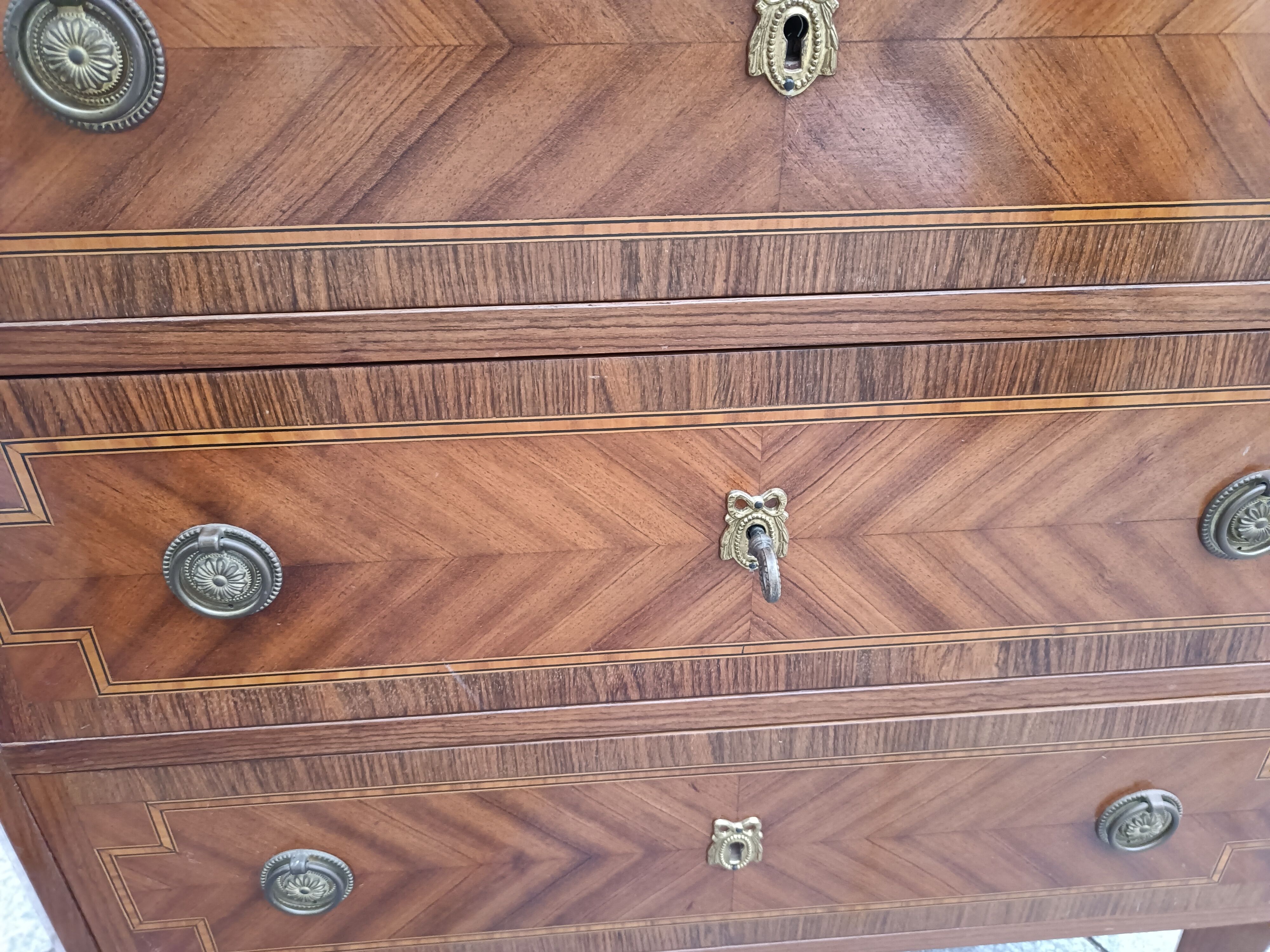 Old Louis XVI style chest of drawers in marquetry
