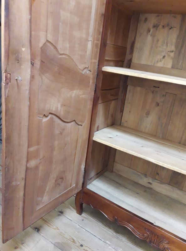 Cherry cabinet XIX° Louis XV