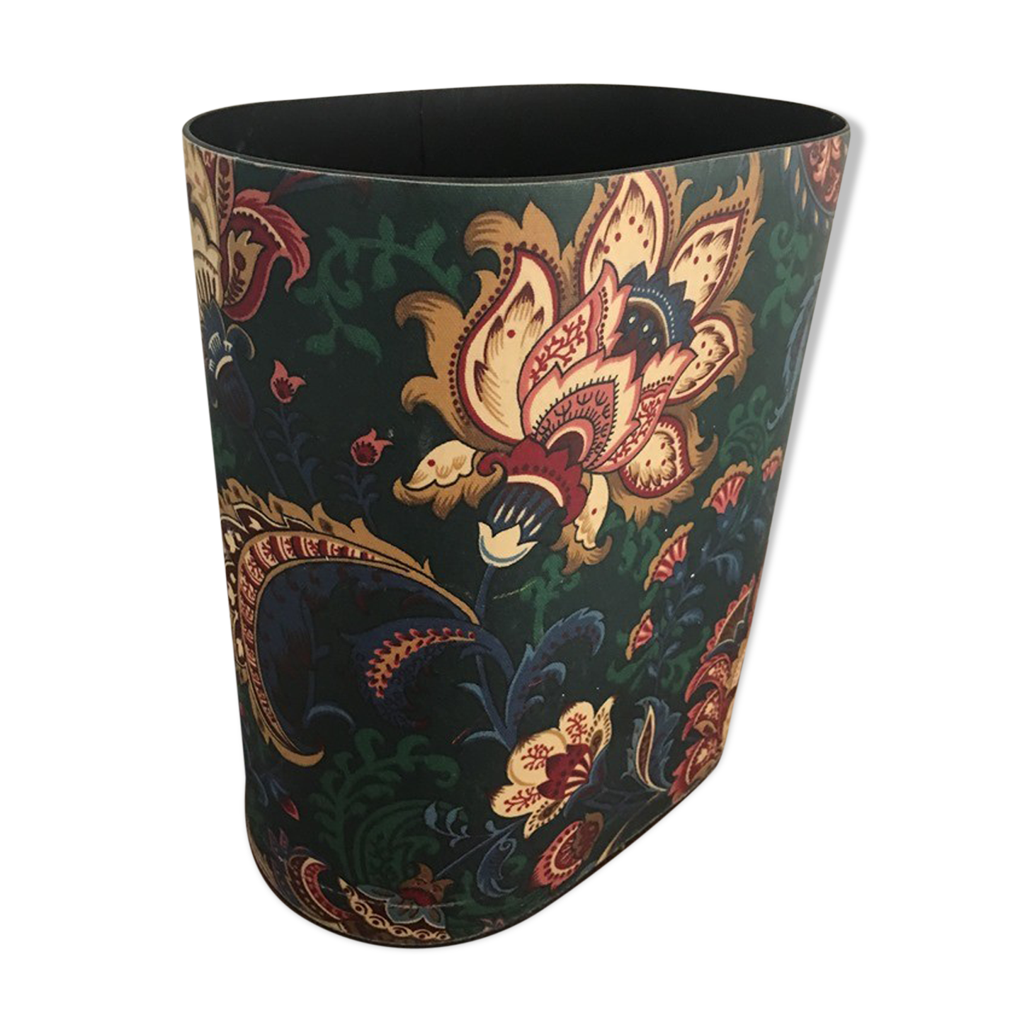 Vintage paper basket.