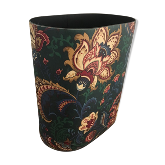 Vintage paper basket.