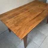Large vintage farmhouse table from the 50s in solid wood (oak)