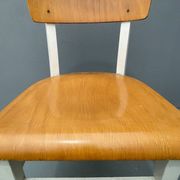 3 chaises en bois, Tchécoslovaquie années 1950