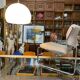 Fauteuil / chauffeuse de salon tissus et chrome Atal 1970