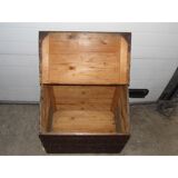Storage box