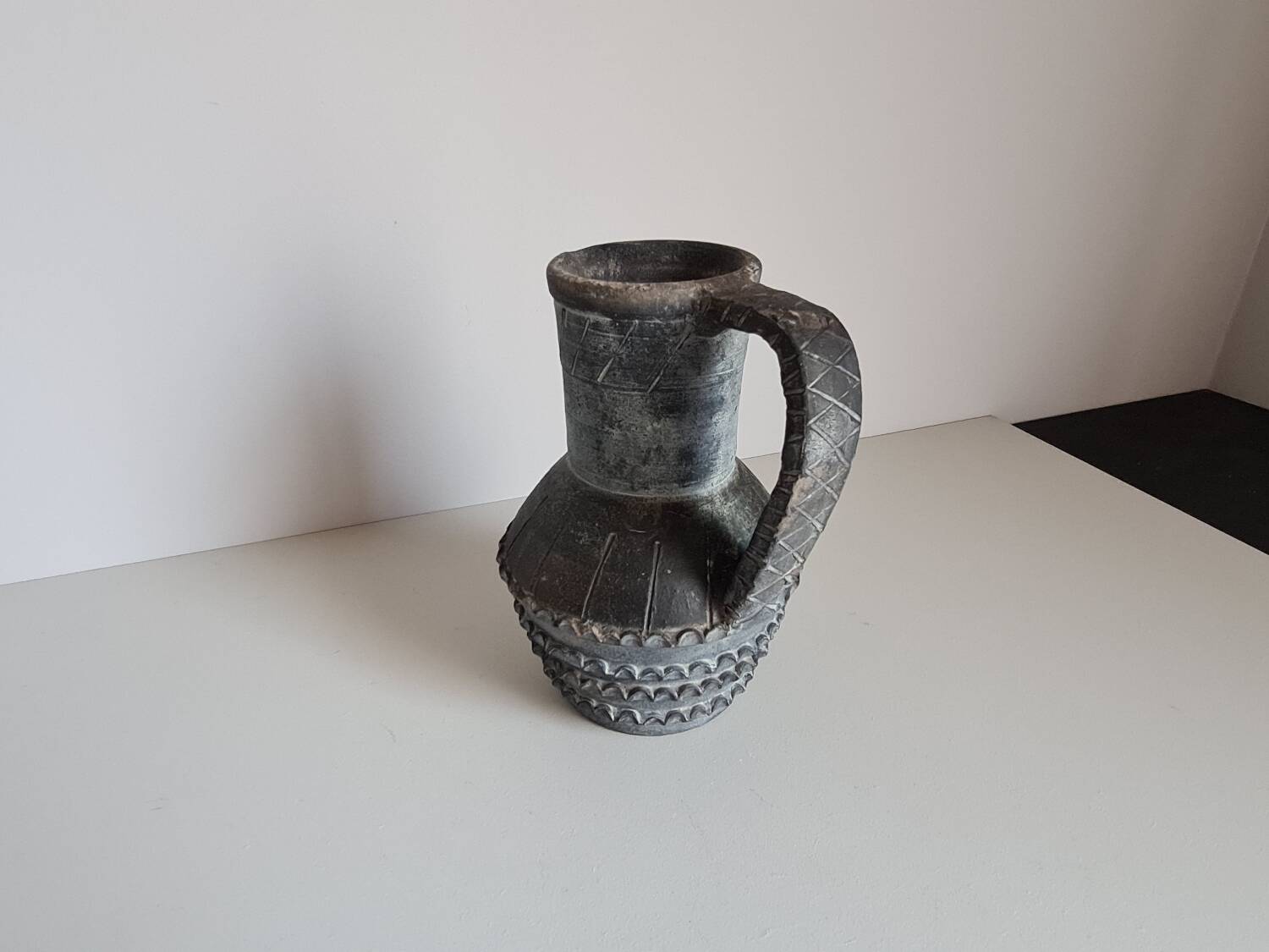 Terracotta vase by Spanish artist Joaquim Almeda Ferre / 1970 / ceramic / vintage / Mid-Century / 20th century