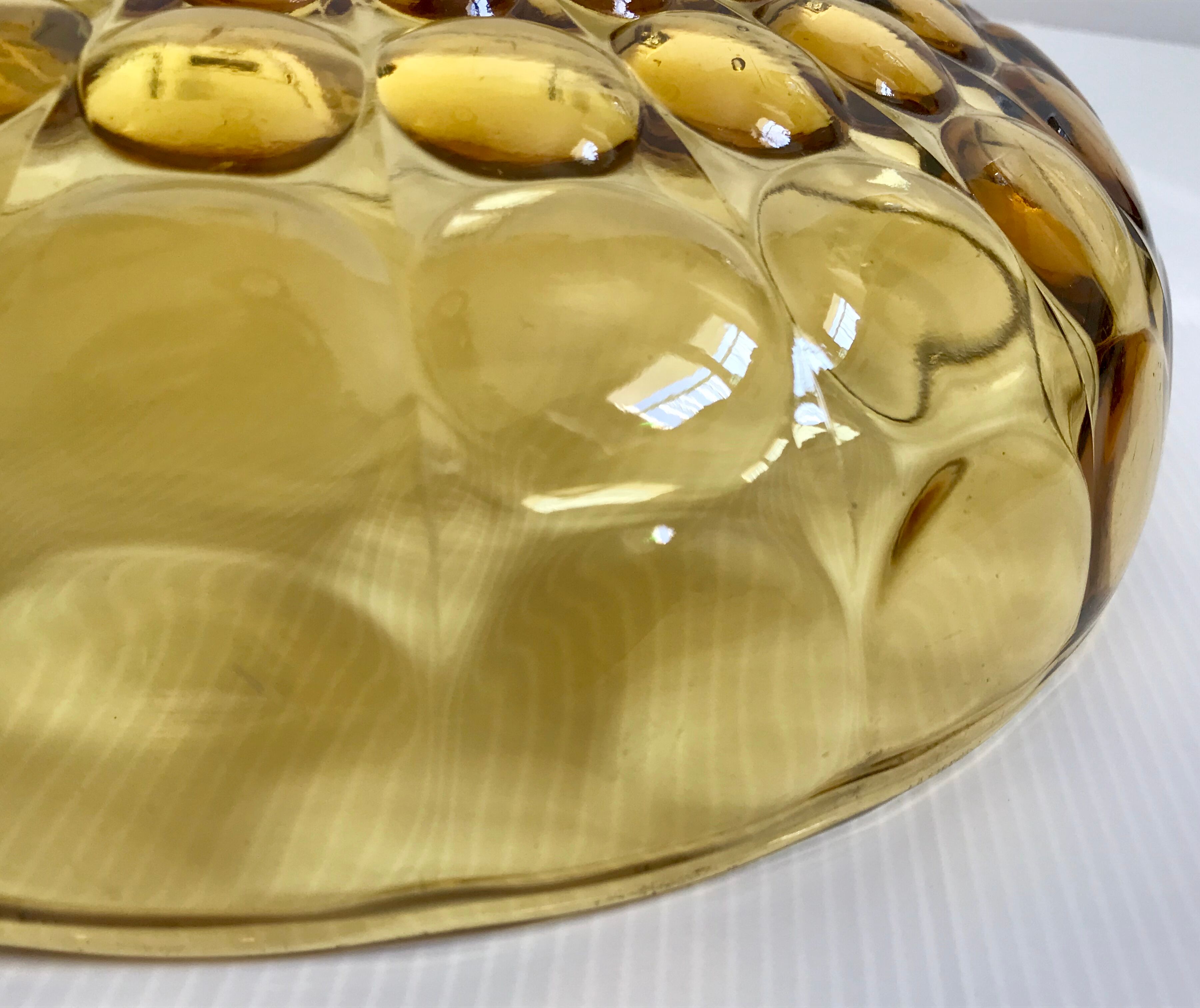 Plat en cristal ambré circa 1960