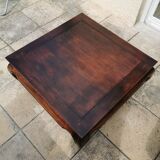 Opium coffee table