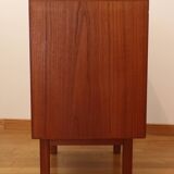 1960s Scandinavian teak chest of drawers